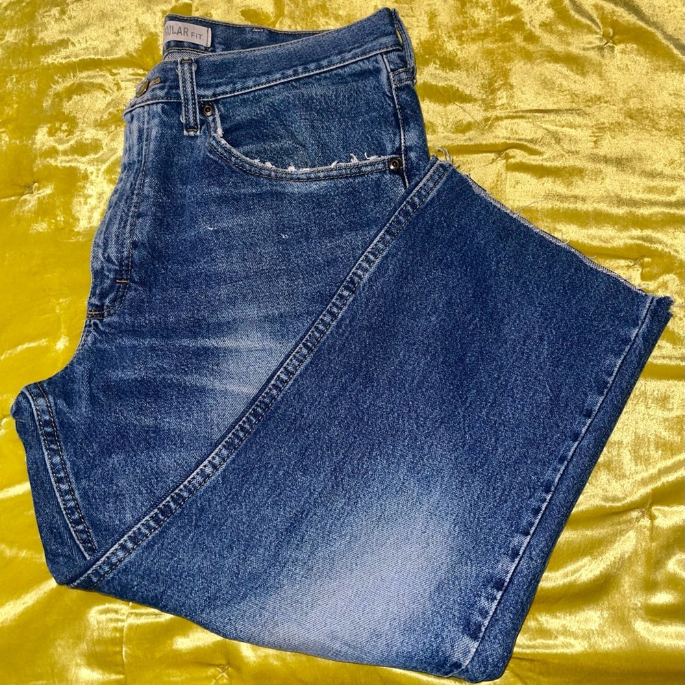 VTG Lee regular fit 36x23 cropped distressed denim jeans well loved, GUC